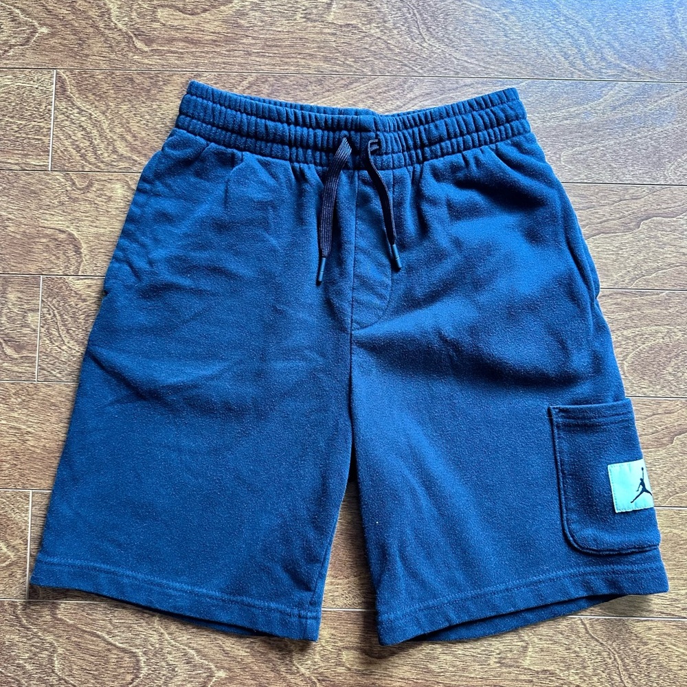 Jordan Athletic Shorts with Pocket and Jordan t shirt bundle